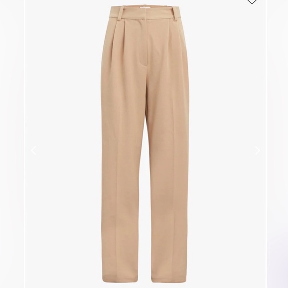 The Shortie Favorite Pant